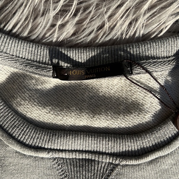 Louis Vuitton Paris sweatshirt - Picture 3 of 8